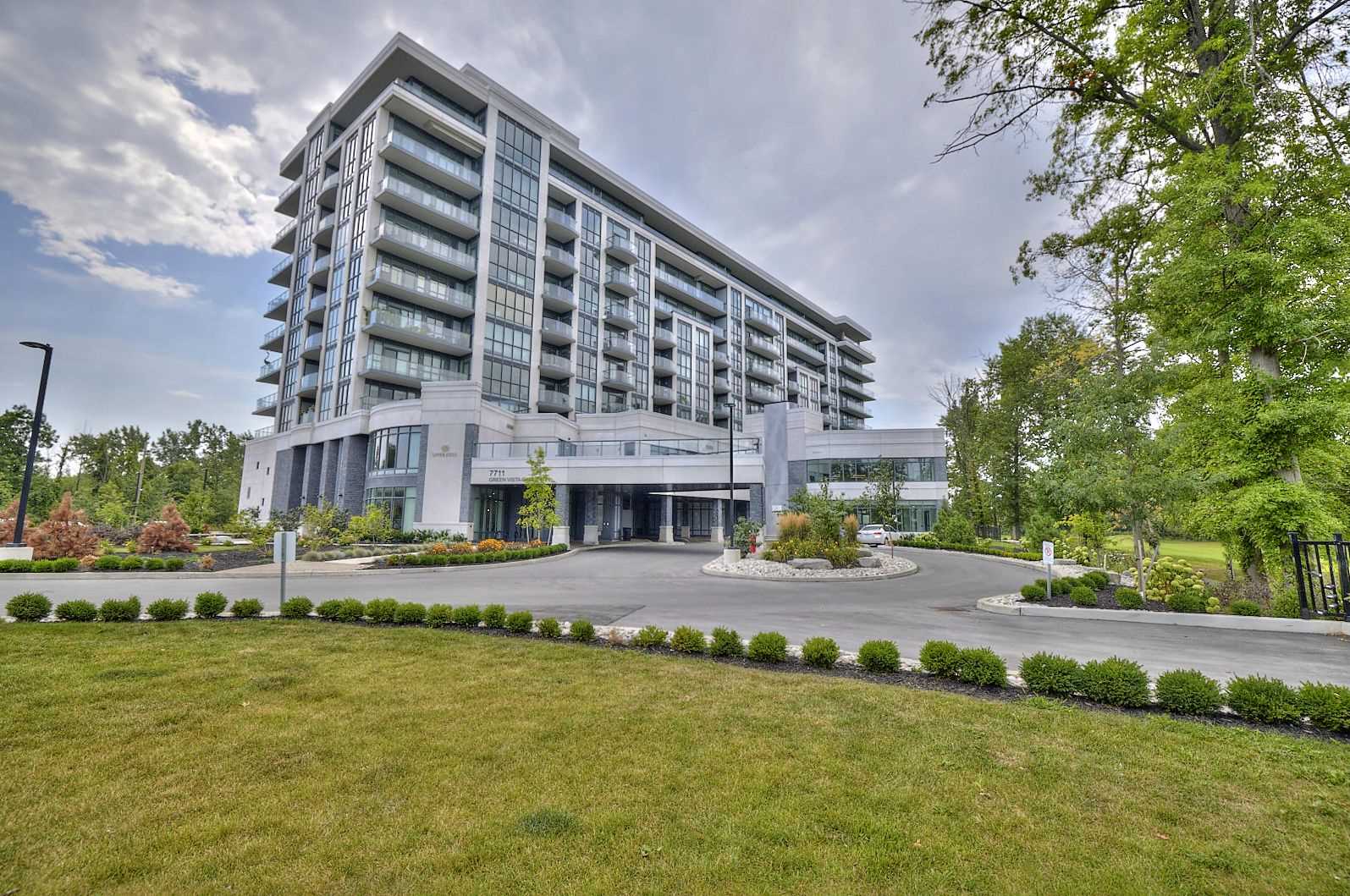 Discover Elevated Living: Inside the Exclusive Penthouse at 7711 Green Vista Gate – Unit 1001 